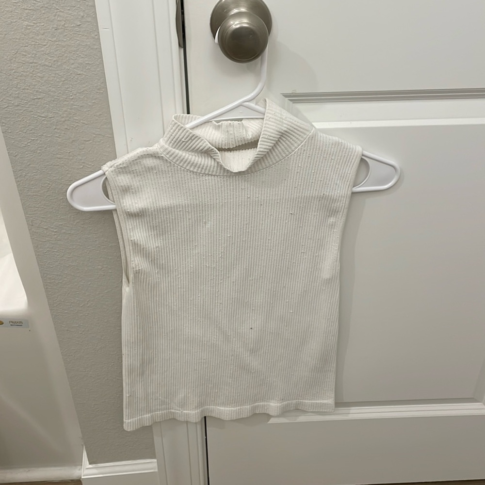 Kittenish size small - mock tank sleeveless top